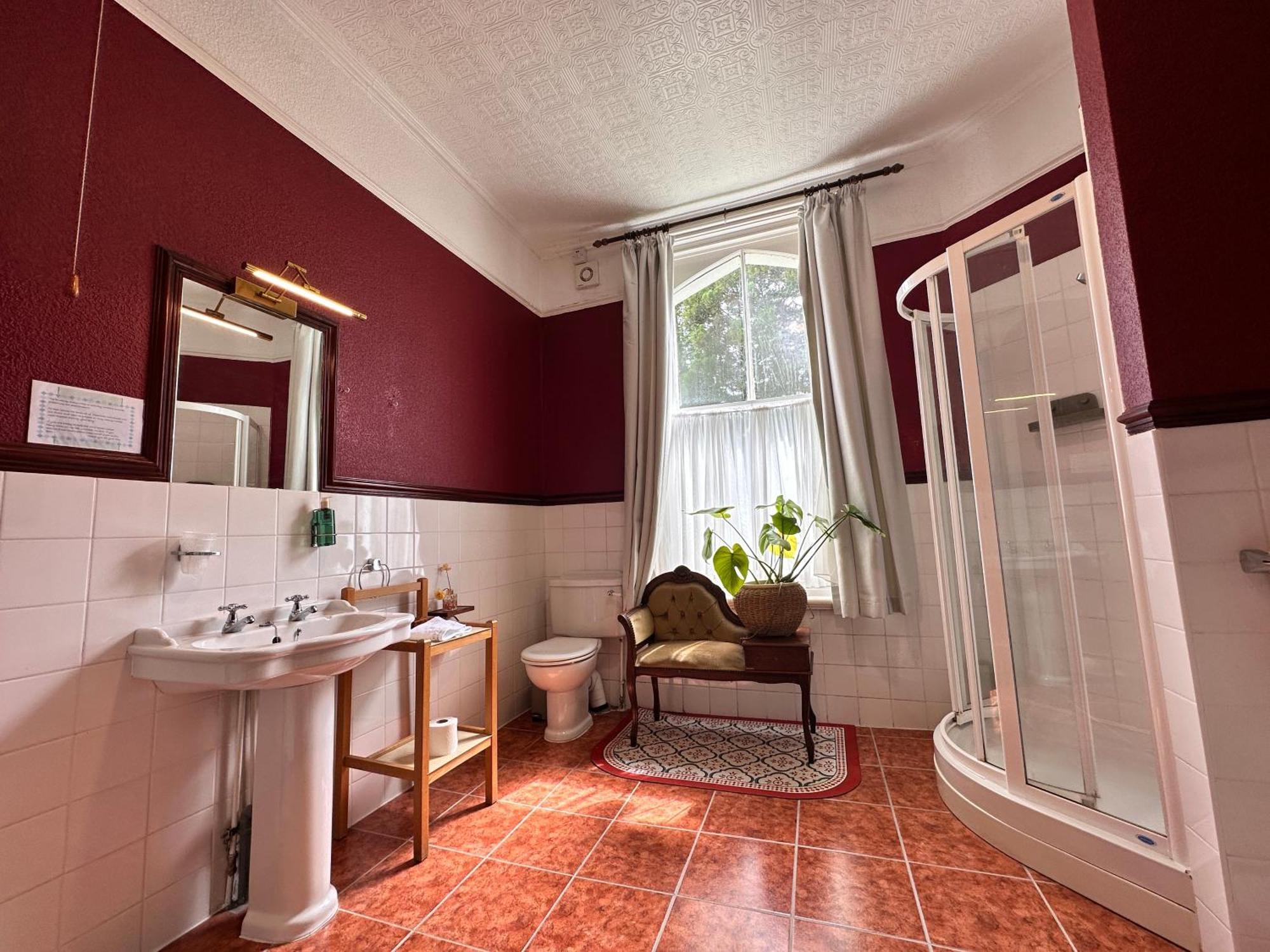 The Buckley Arms Hotel Dinas Mawddwy Ngoại thất bức ảnh